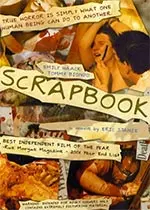 探索《剪贴簿》的情感世界:一部关于记忆与爱的深刻旅程